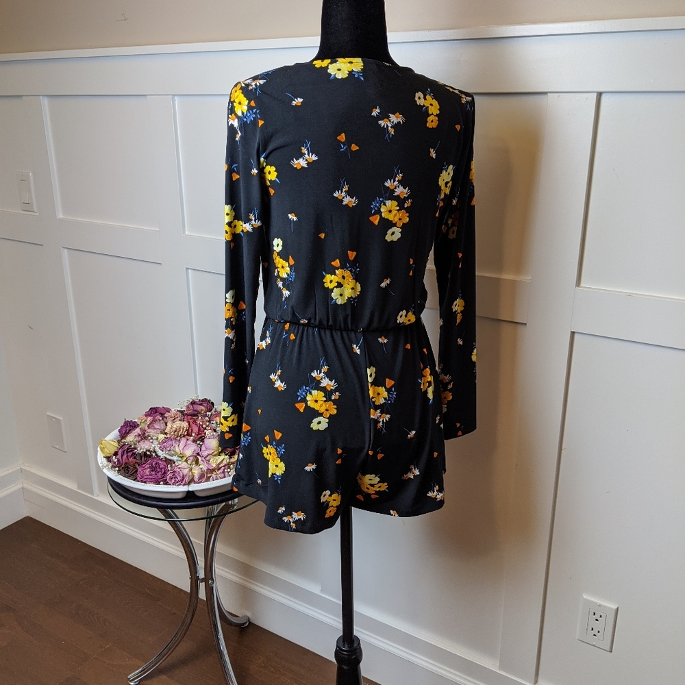H&M romper - Picture 2 of 12